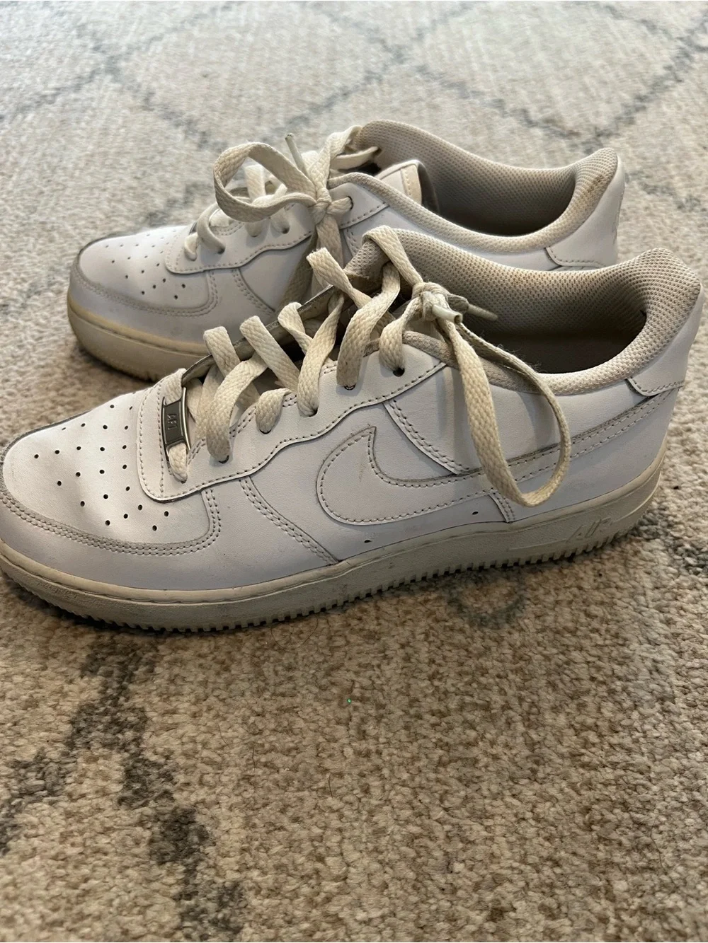Nike Kids White & Cream Low-Top Sneakers